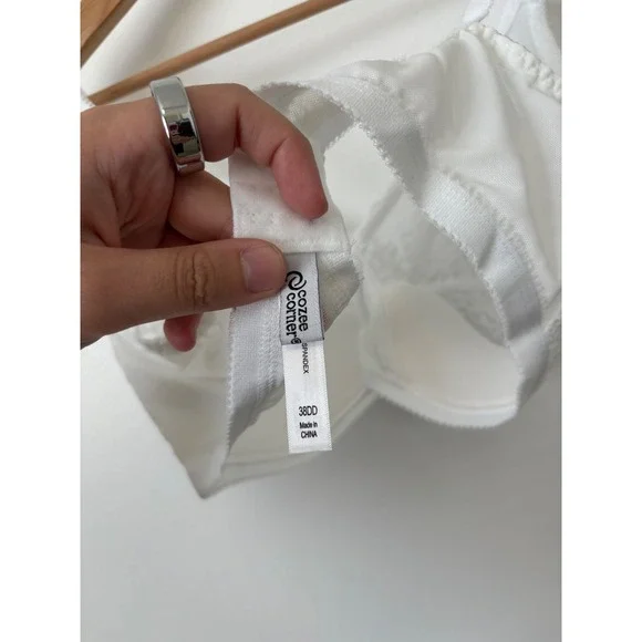 Cozee Corner Lace Bra – White – 38DD – NWOT - Picture 4 of 5
